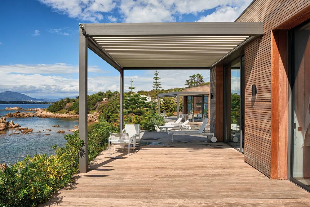 achat pergola bioclimatique adossé sur mesure en aluminium sur toulouse